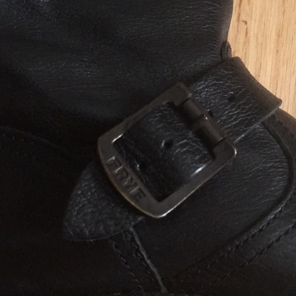 Women’s mid-calf Frye boots - Picture 2 of 7